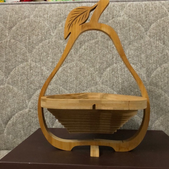 HAND MADE WOOD DECORATION - Picture 8 of 9